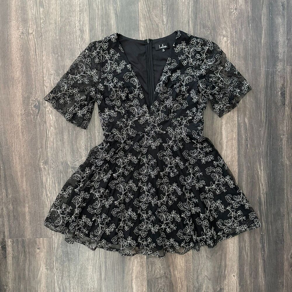 Lulus Mini Dress Black V-Neck Flutter Bell Sleeve Floral Embroidered Mesh Sz XL